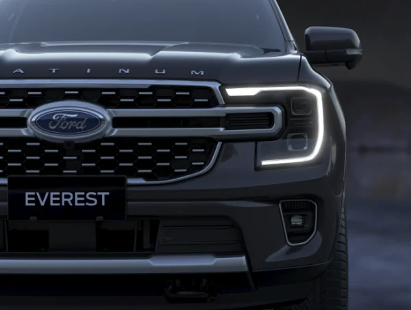 Ford Everest Platinum - Hình ảnh 2